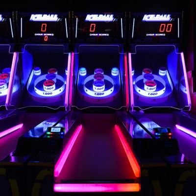 La formule d'anniversaire Gamer: baby foot, fléchettes, TikTok Party