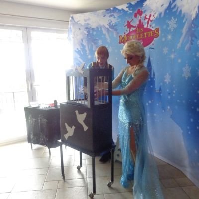 L'anniversaire Mini Miss des Neiges avec apparition de la mascotte Olaff